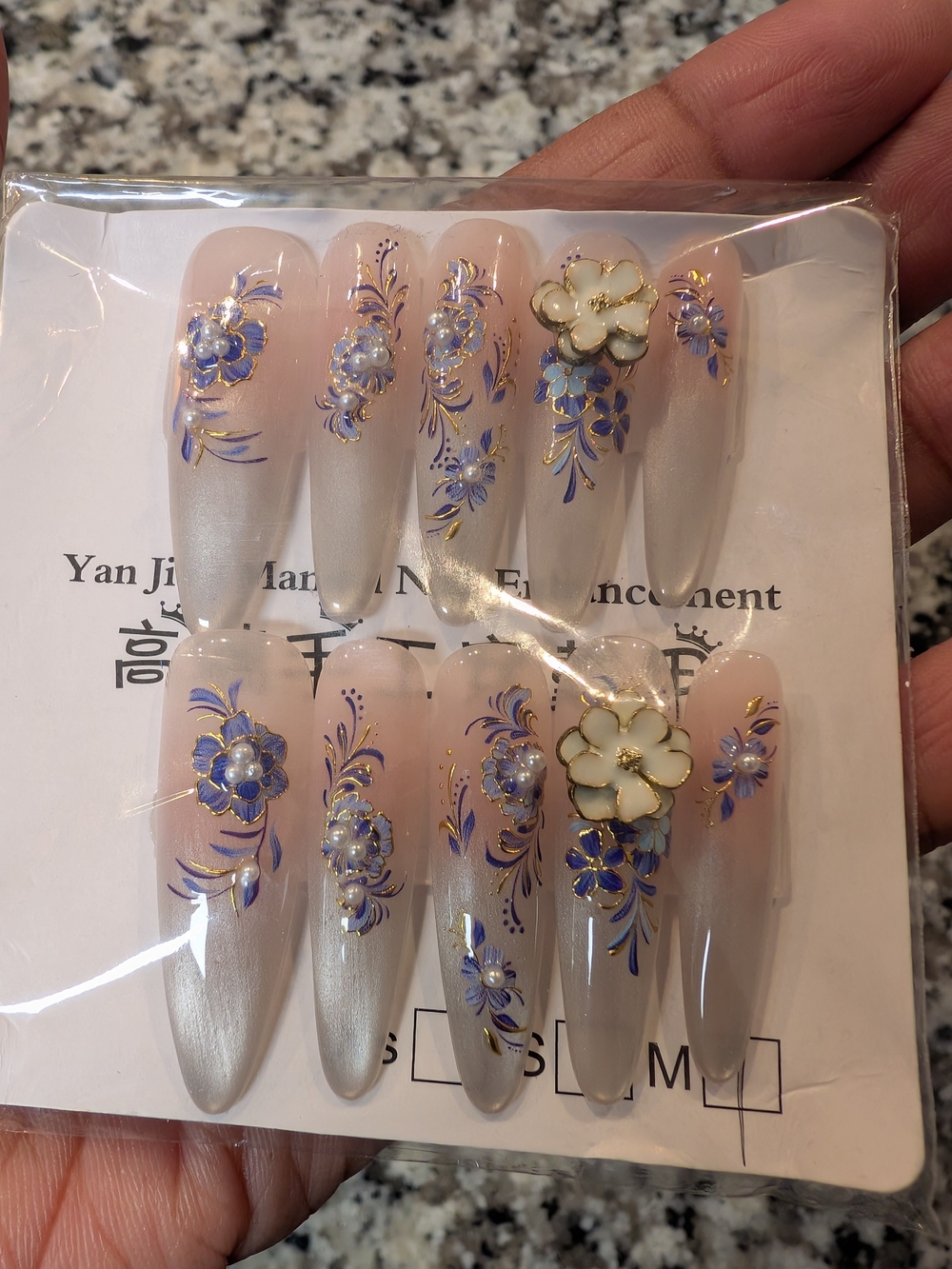 Delicate Blue Floral Press-On Nail Set with Pearl & Flower Accents